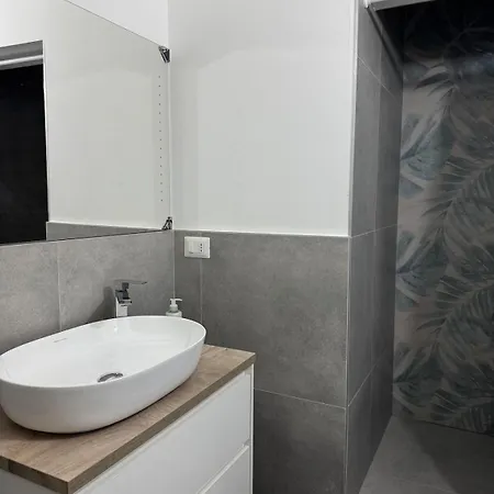 דירה Station Cozy Flat ברגמו